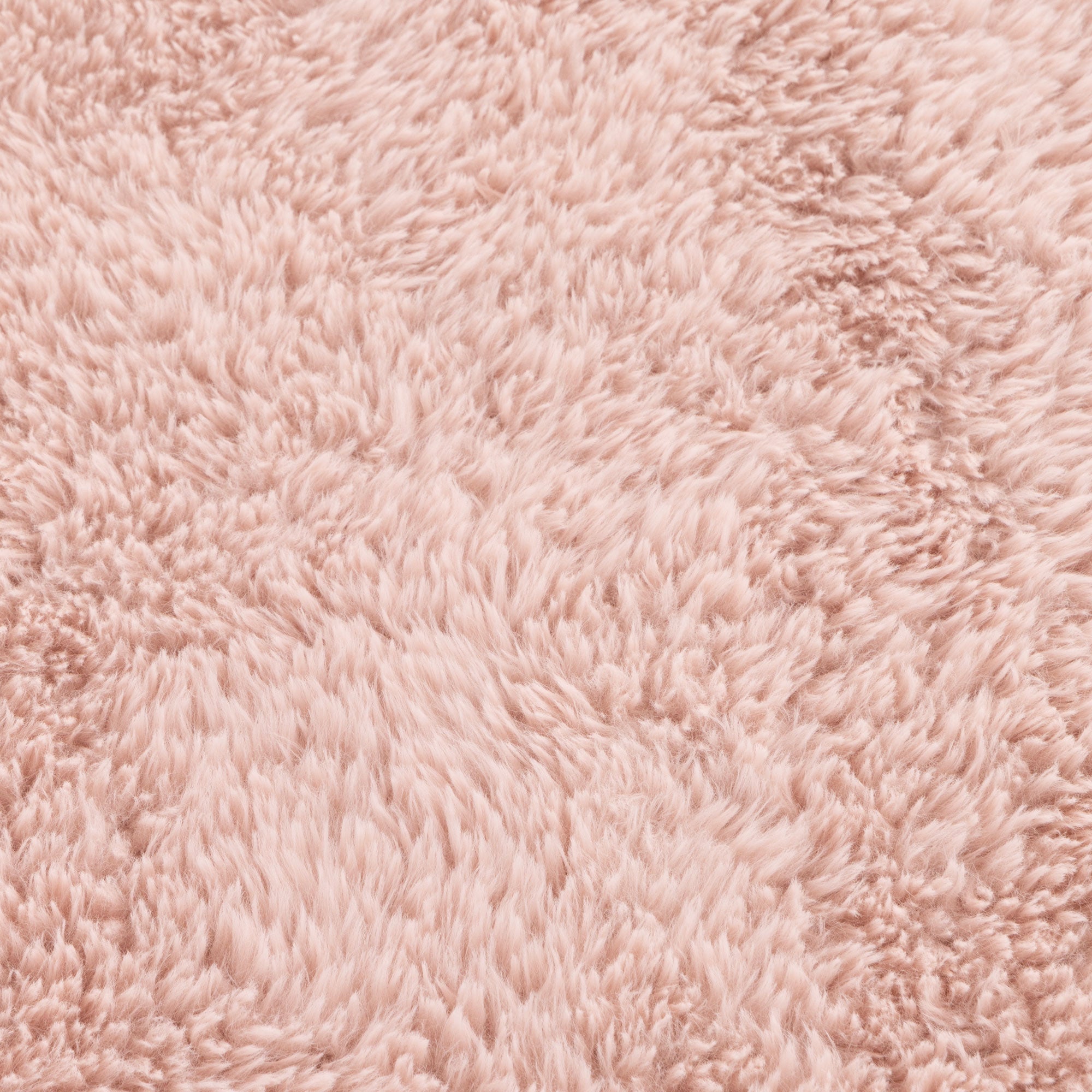 Lyla Machine Washable Shaggy Blush Runner