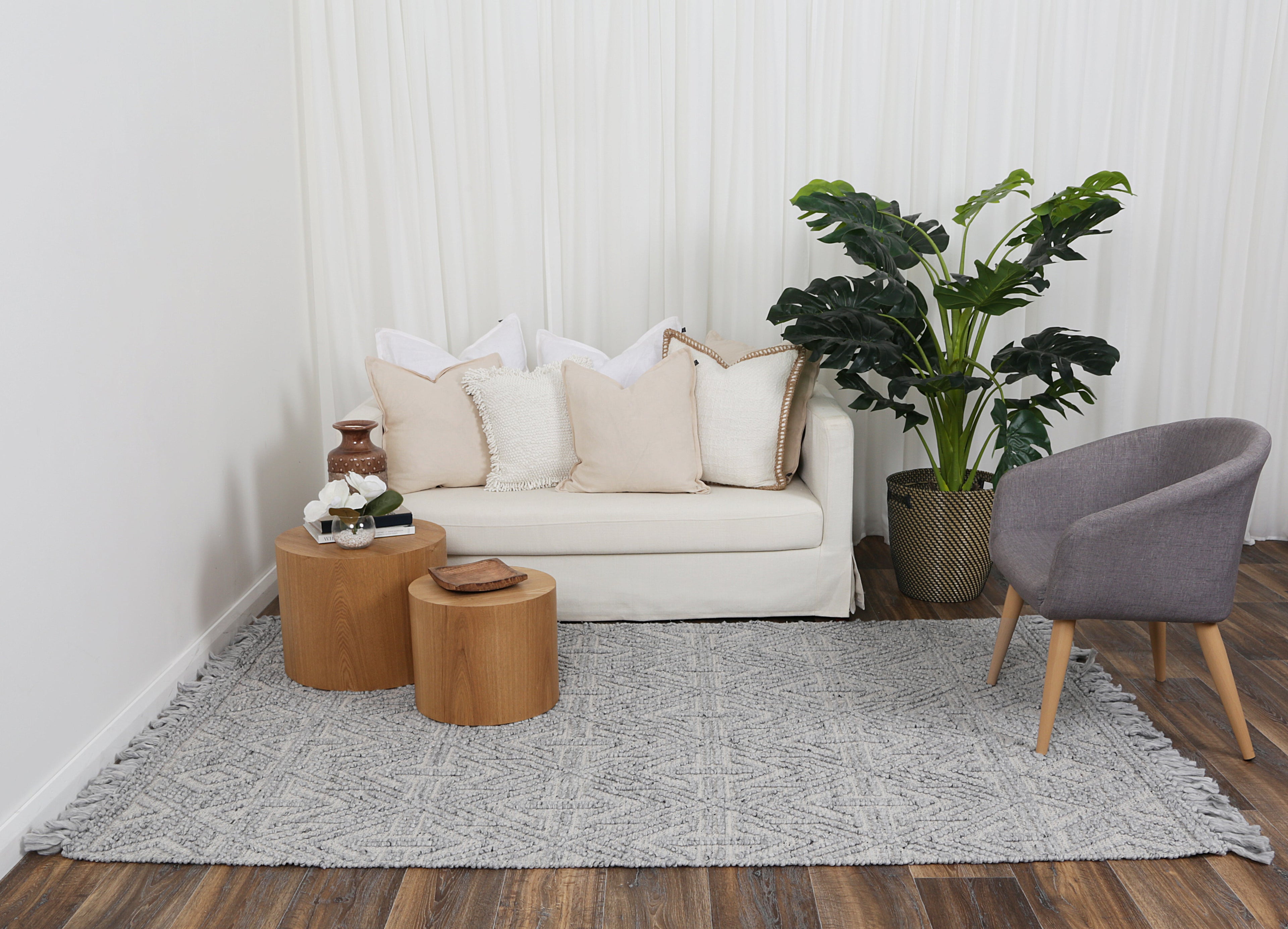 Diego Tribal Grey Wool Rug - DIEG02